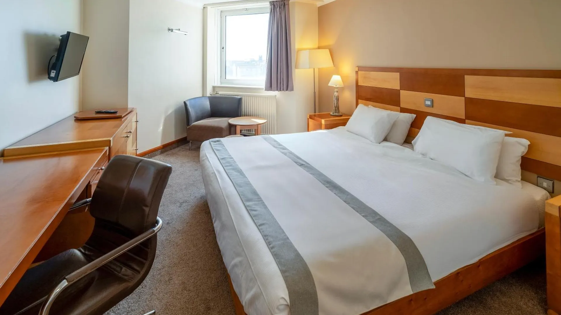 Grand Hotel Blackpool 4*,