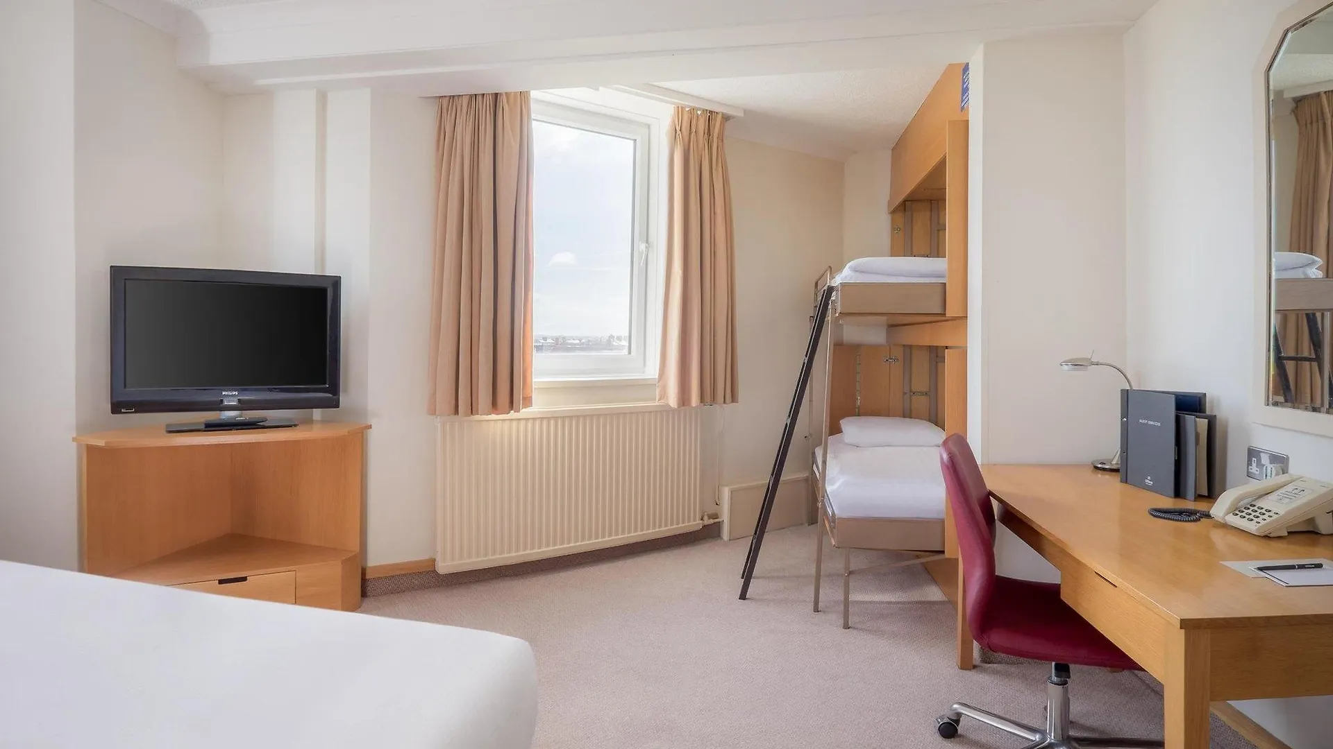 Grand Hotel Blackpool 4*,  United Kingdom